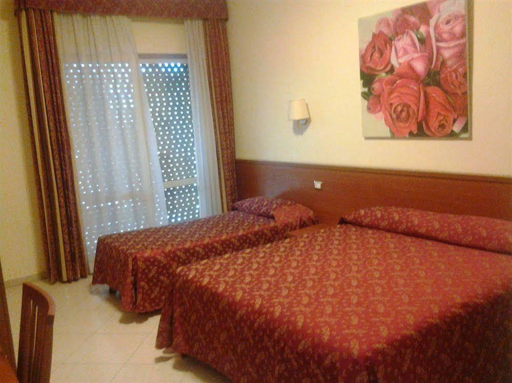 Hotel Vitti Рим Екстериор снимка