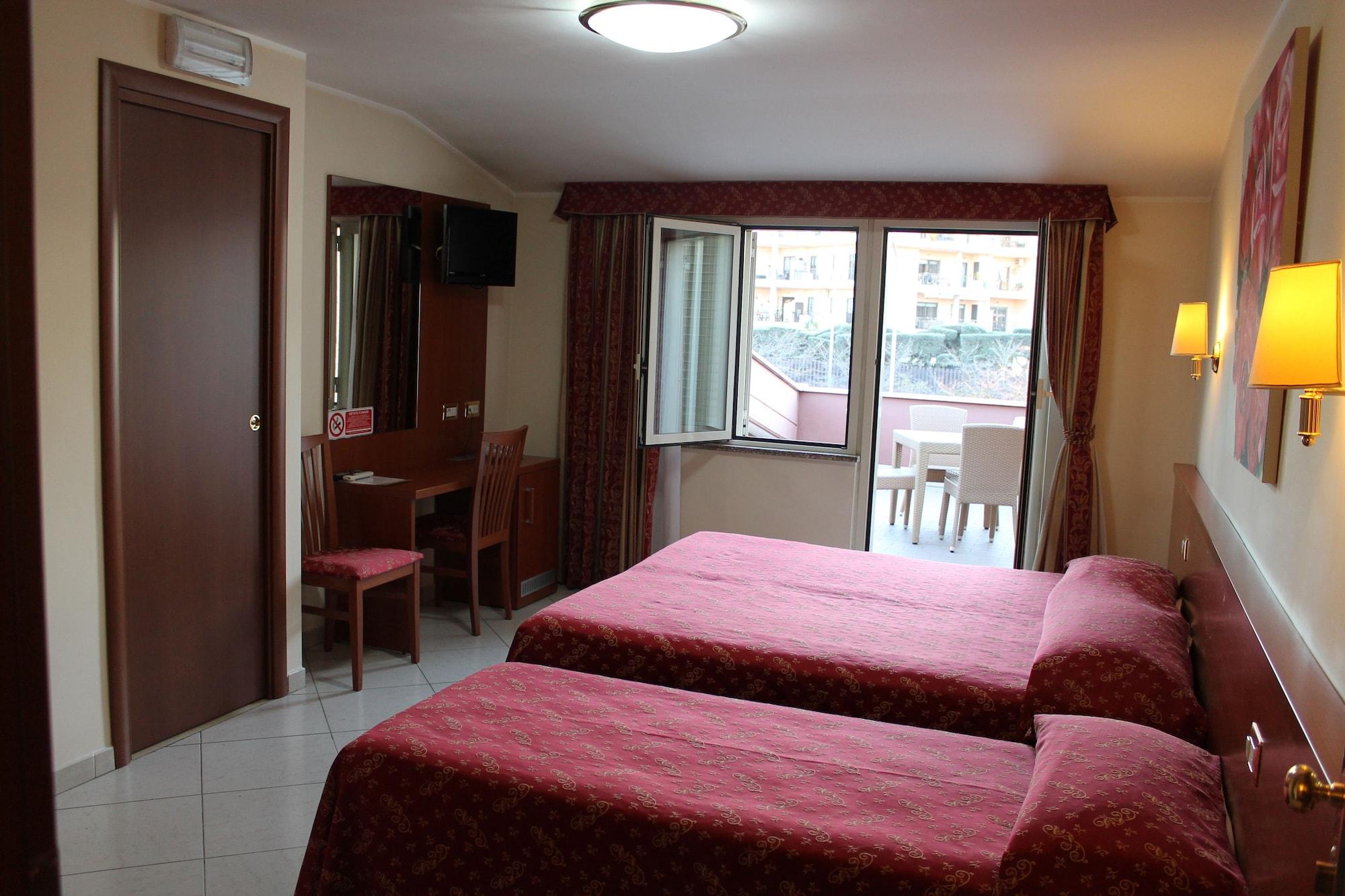 Hotel Vitti Рим Екстериор снимка